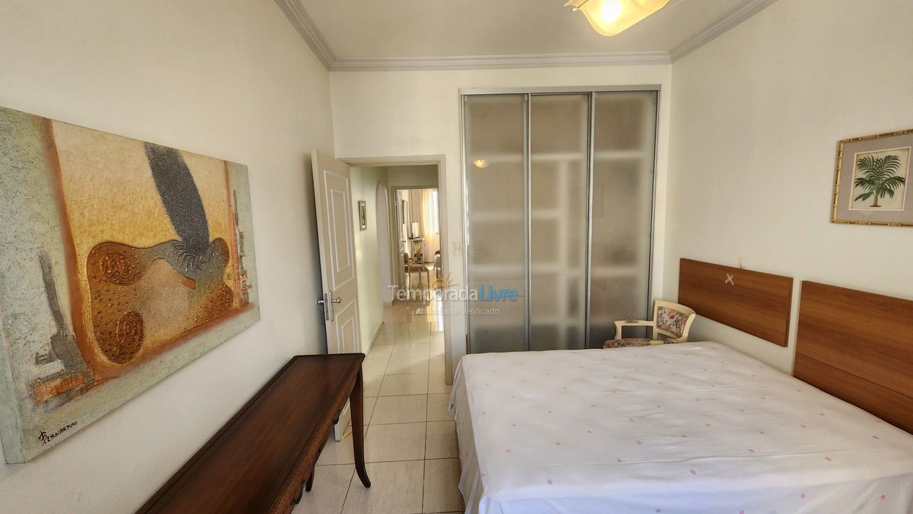 Apartamento para aluguel de temporada em Guarujá (Pitangueiras)