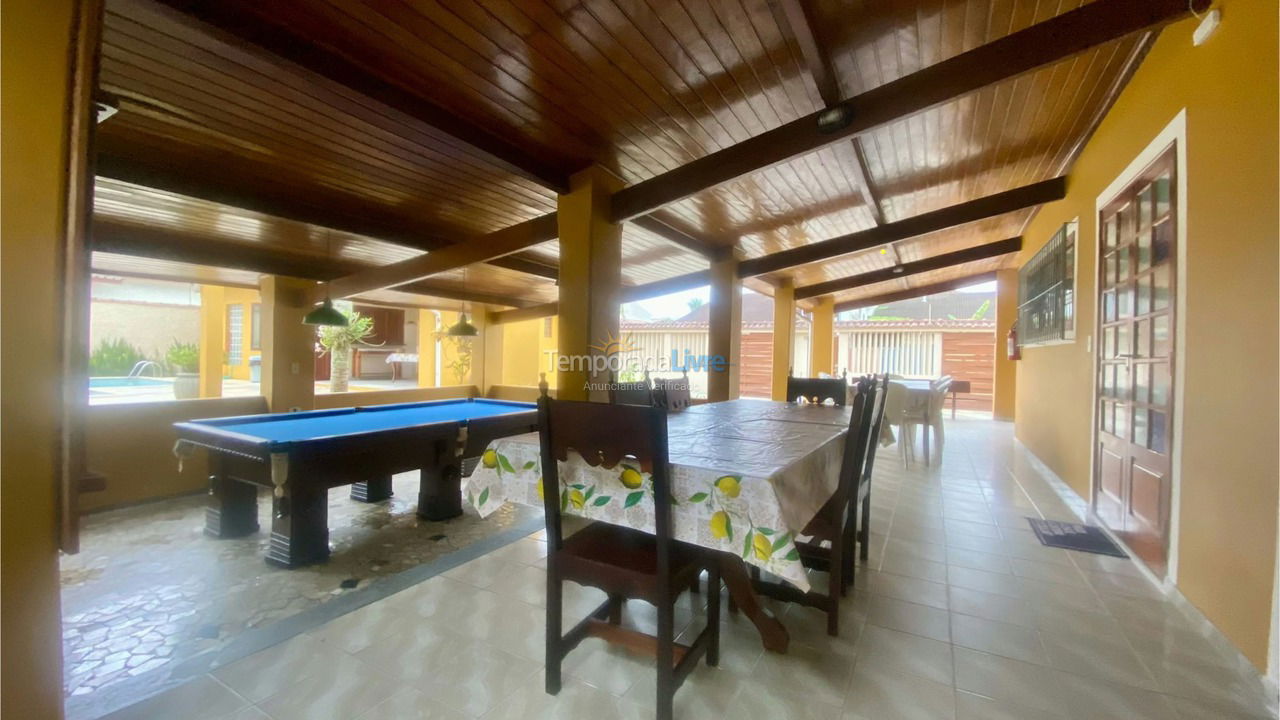 Casa para alquiler de vacaciones em Ubatuba (Praia Grande)