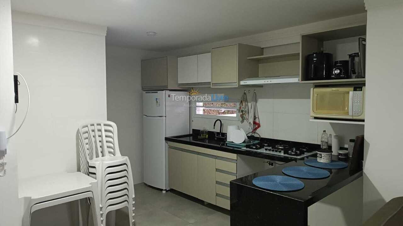 Apartamento para aluguel de temporada em Guarujá (Astúrias)