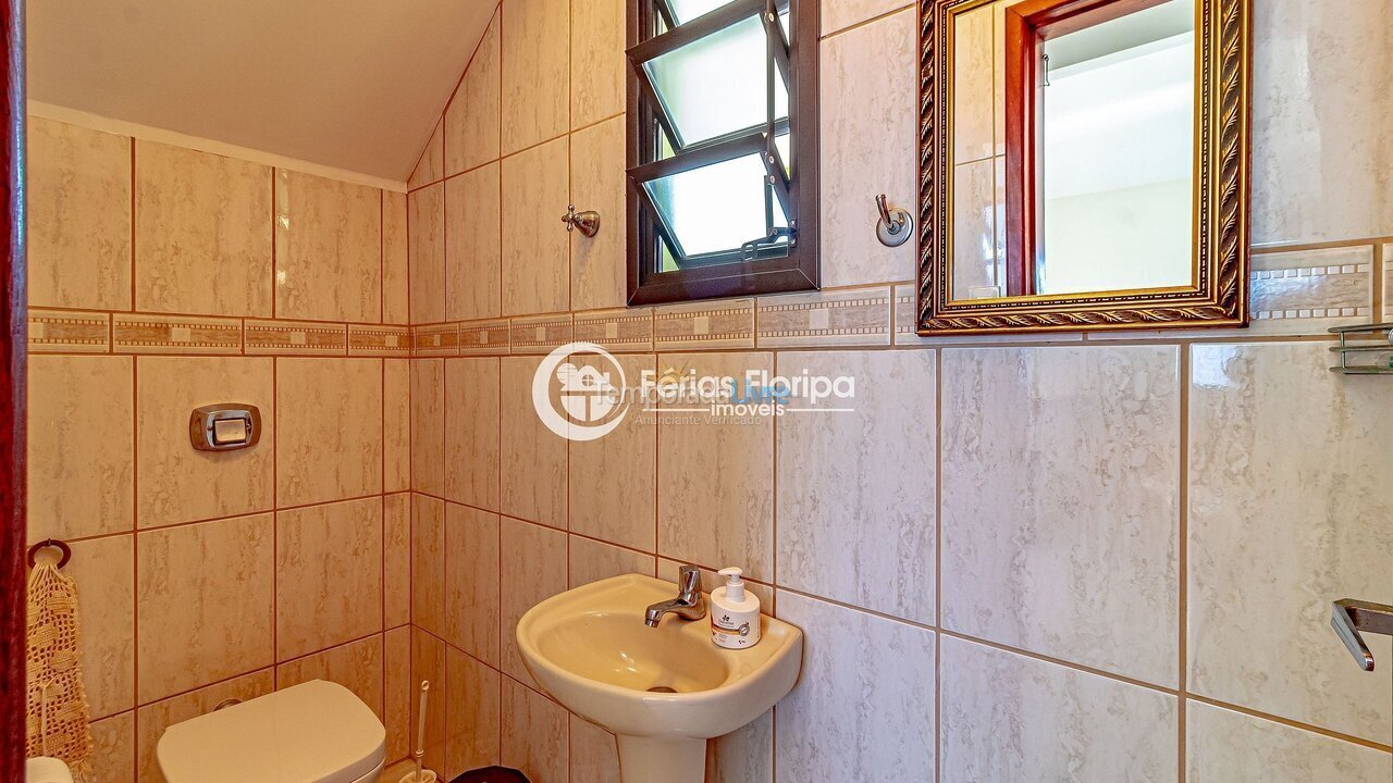 House for vacation rental in Florianópolis (Acores)