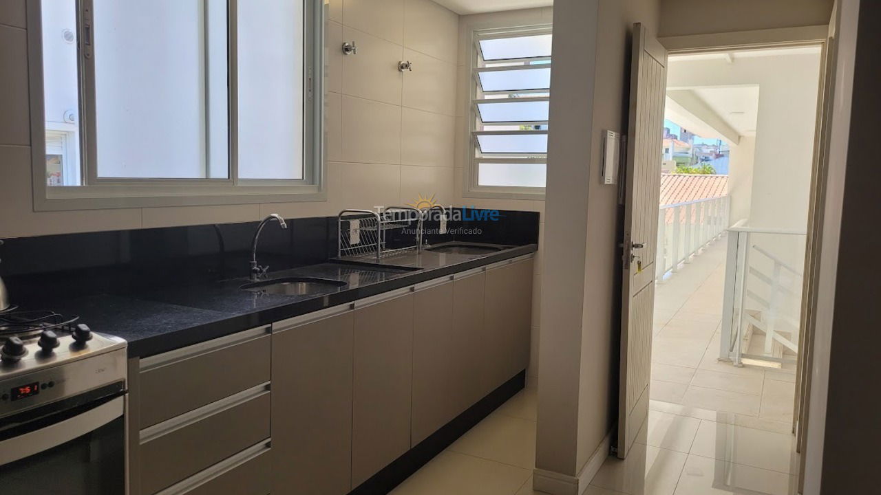 Apartamento para aluguel de temporada em Florianopolis (Canasvieiras)