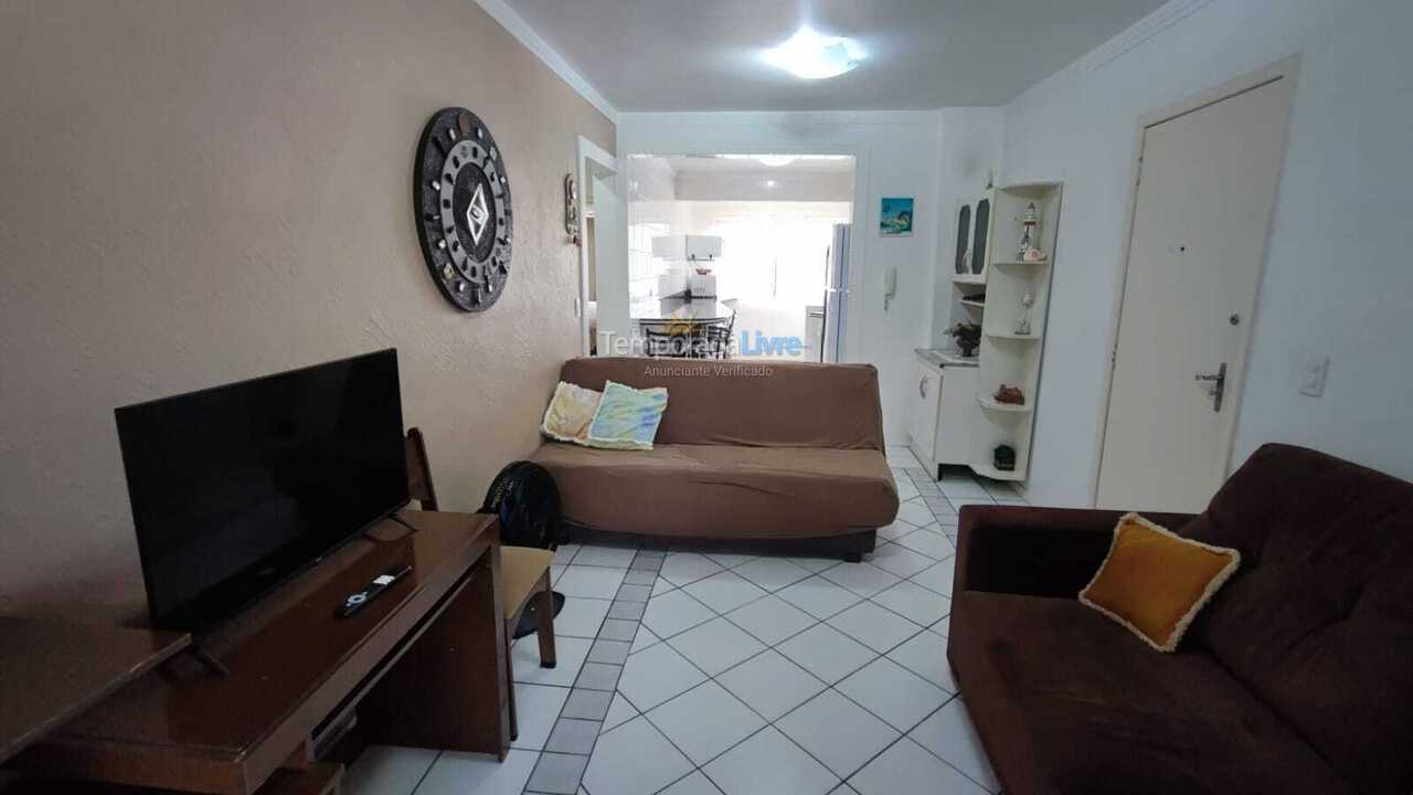 Apartamento para aluguel de temporada em Itapema (Meia Praia)