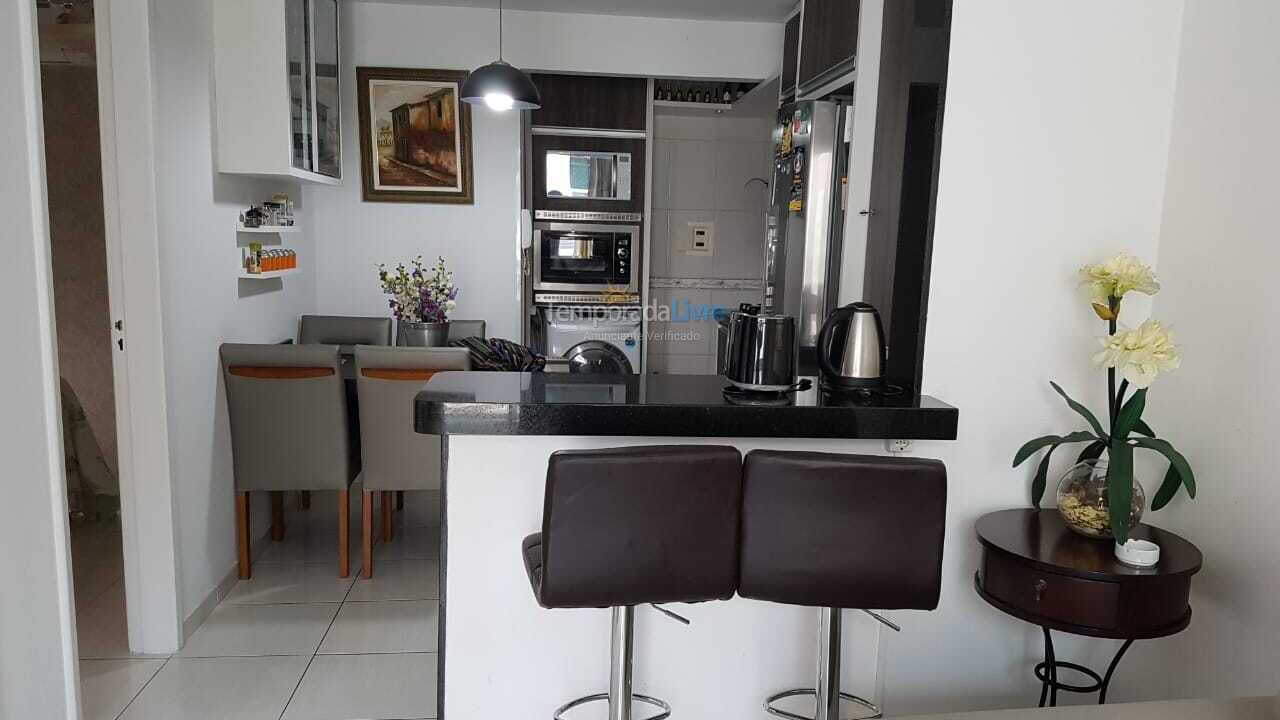 Apartment for vacation rental in Itapema (Meia Praia)