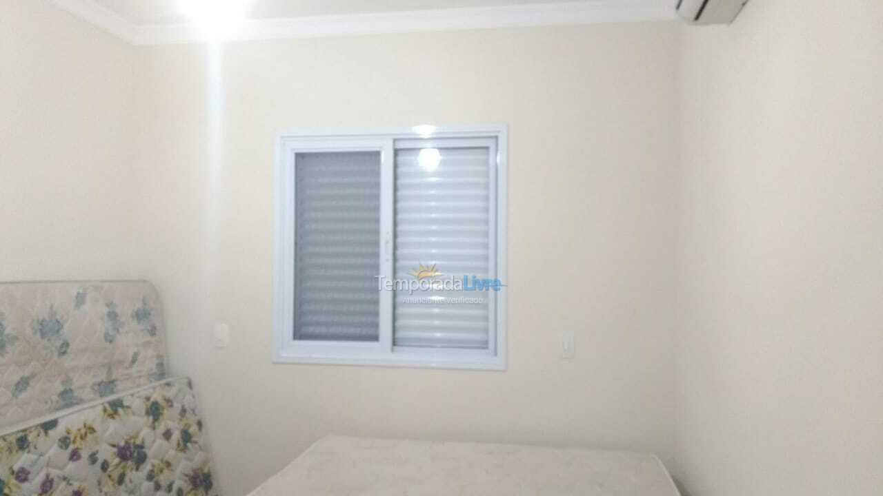 Apartamento para aluguel de temporada em Ubatuba (Praia Grande)