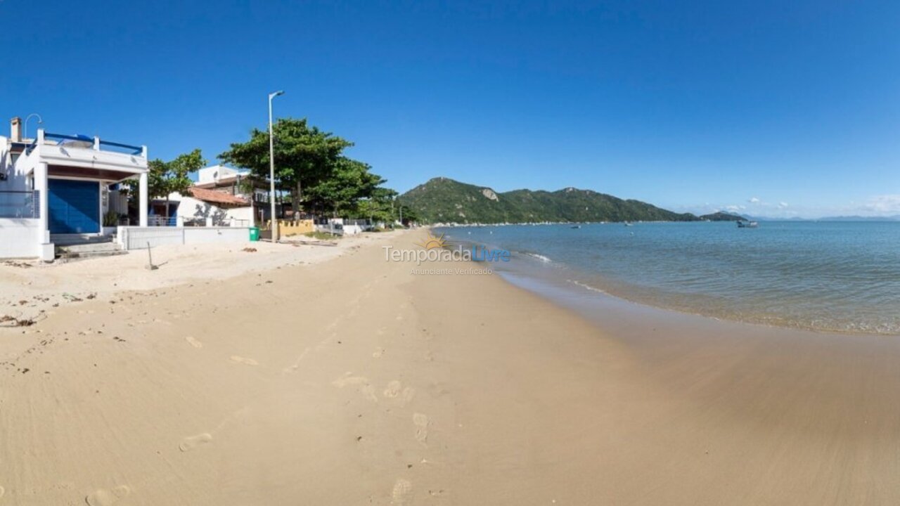 Casa para alquiler de vacaciones em Bombinhas (Morrinhos)