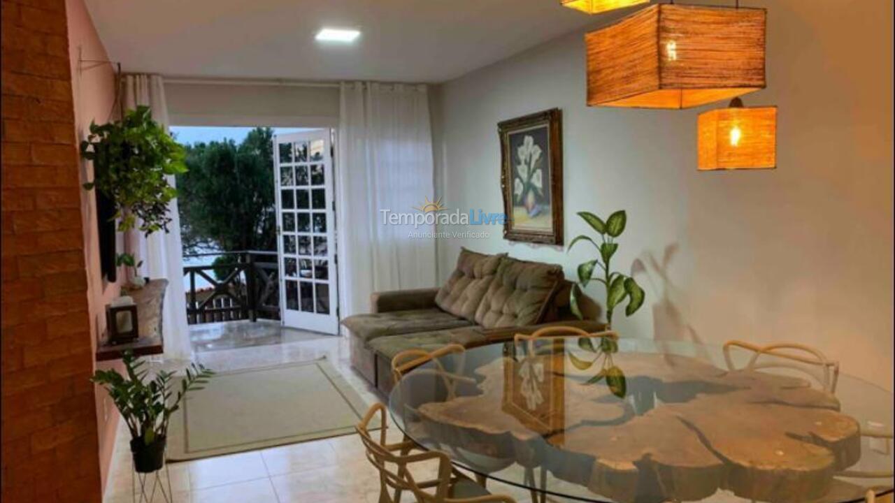 Apartamento para aluguel de temporada em Macaé (Praia do Pecado)