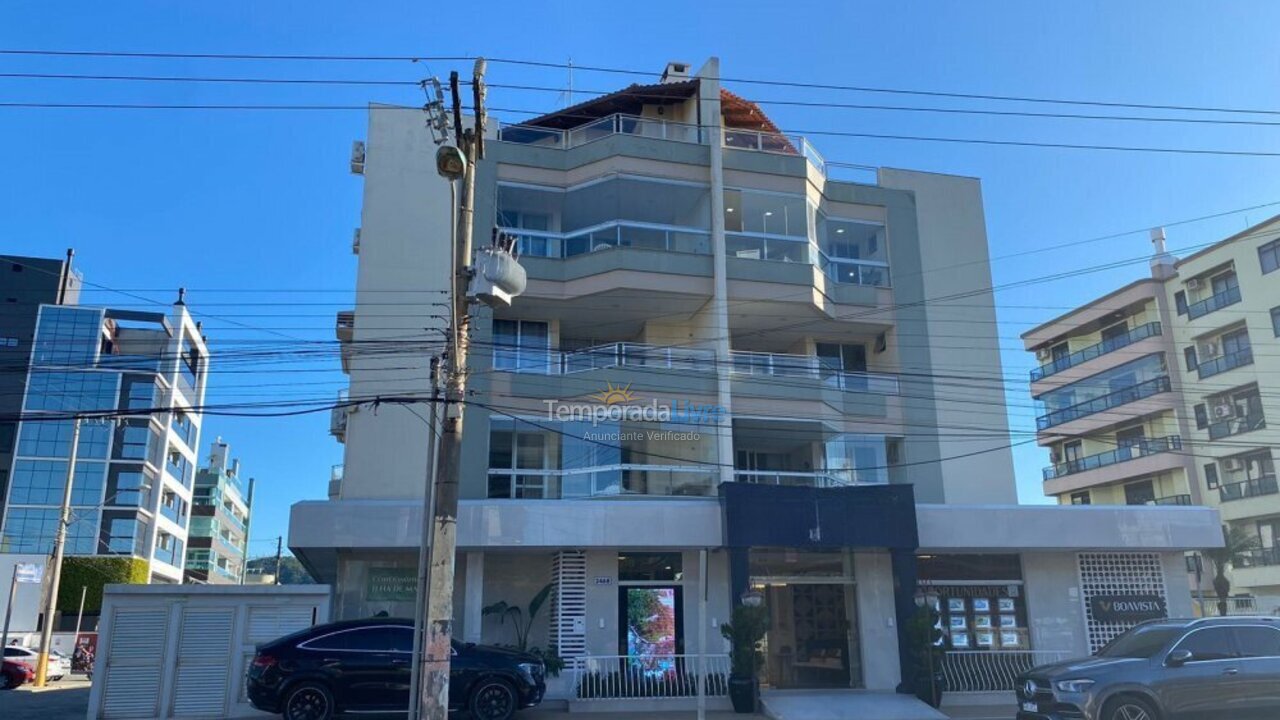 Casa para aluguel de temporada em Bombinhas (Praia de Bombas)