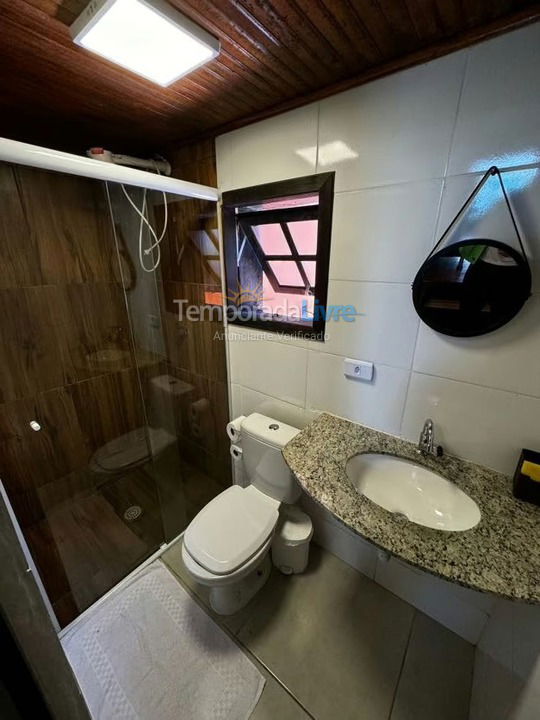 Casa para aluguel de temporada em Campos do Jordão (Fracalanza)