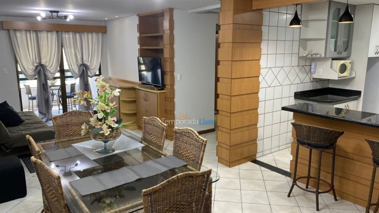 Apartamento para alquiler de vacaciones em Bombinhas (Praia de Bombas)