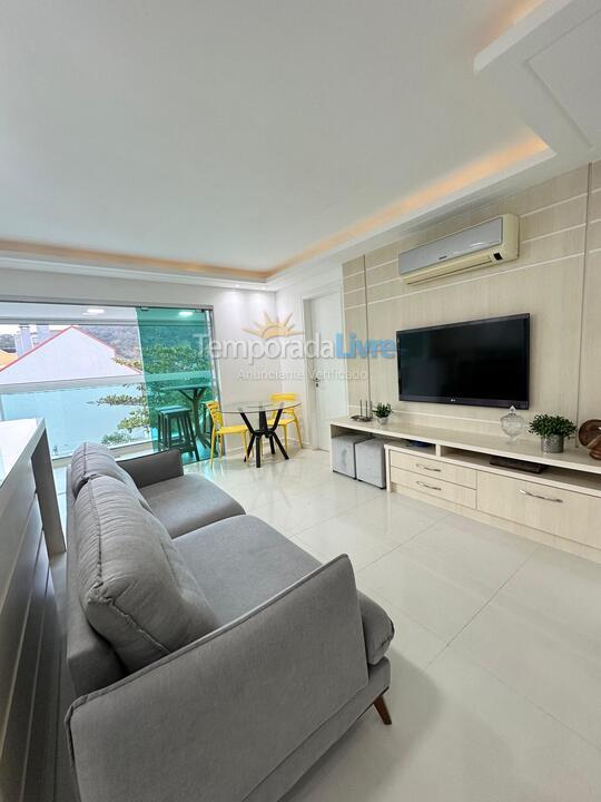 Apartamento para aluguel de temporada em Bombinhas (Praia de Quatro Ilhas)