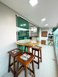 APARTAMENTO 02 DORMITÓRIOS NA PRAIA DE 4 ILHAS