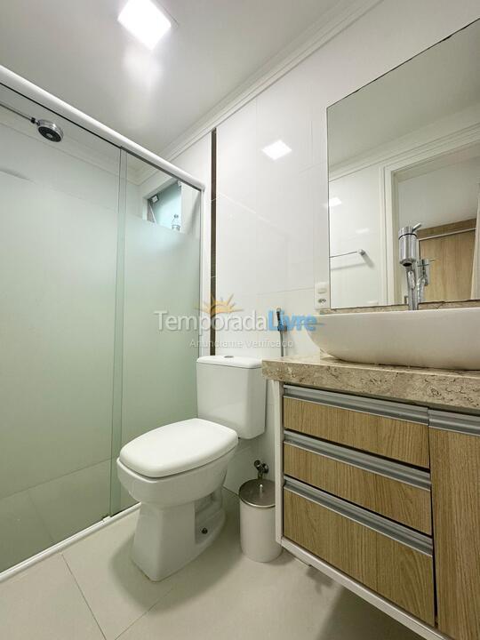 Apartamento para aluguel de temporada em Bombinhas (Praia de Quatro Ilhas)