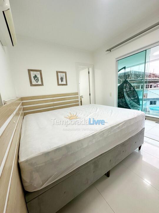 Apartamento para aluguel de temporada em Bombinhas (Praia de Quatro Ilhas)
