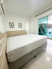 APARTAMENTO 02 DORMITÓRIOS NA PRAIA DE 4 ILHAS