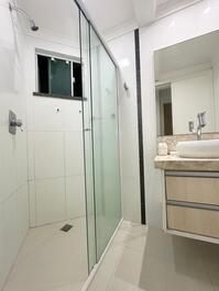 APARTAMENTO 02 DORMITÓRIOS NA PRAIA DE 4 ILHAS
