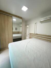 APARTAMENTO 02 DORMITÓRIOS NA PRAIA DE 4 ILHAS