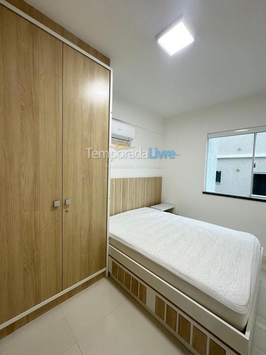 Apartamento para aluguel de temporada em Bombinhas (Praia de Quatro Ilhas)
