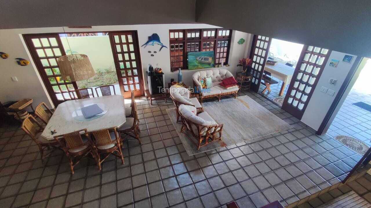 Casa para aluguel de temporada em Ubatuba (Lagoinha)