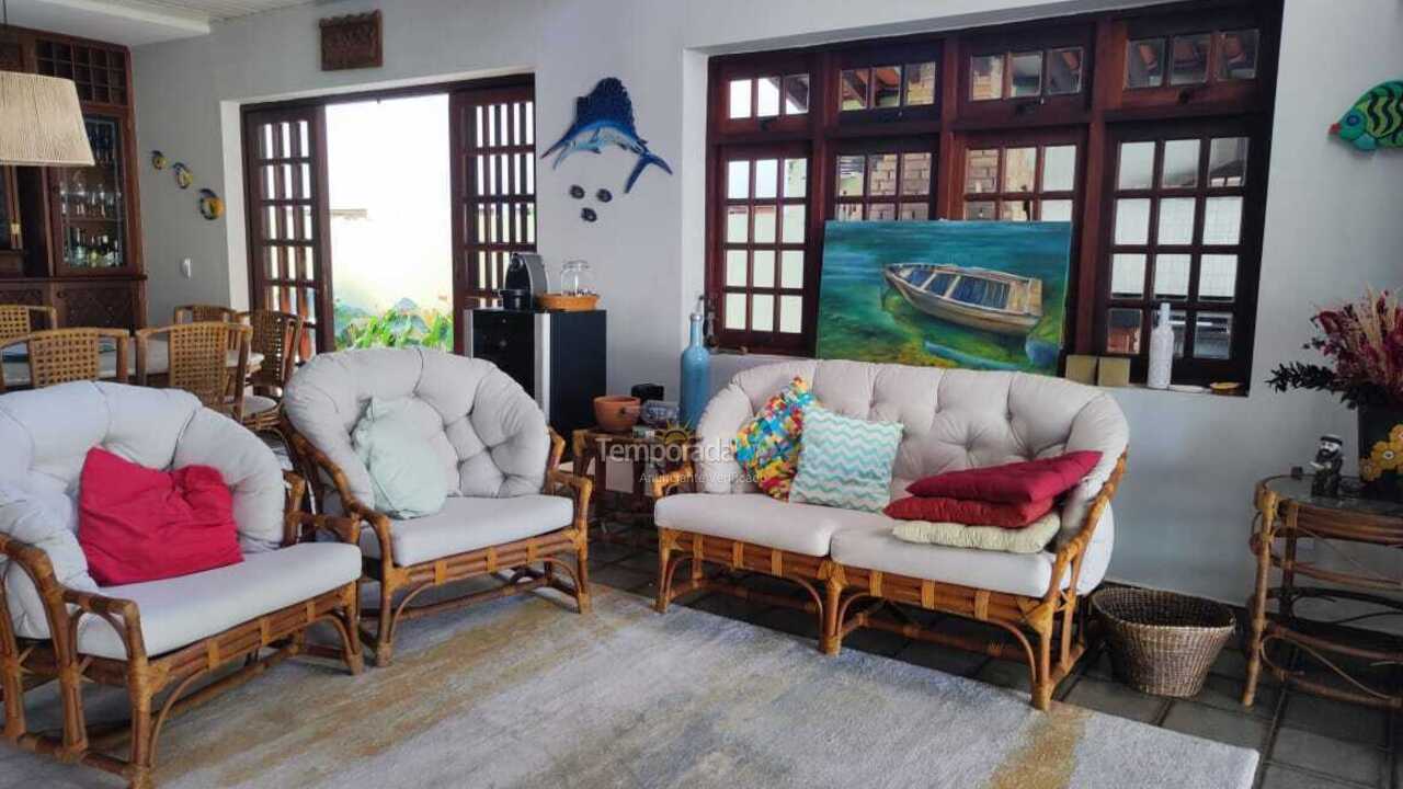 Casa para aluguel de temporada em Ubatuba (Lagoinha)