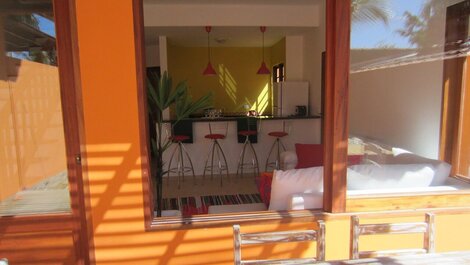 Beachfront, 3 suites, 1km from the center, swimming pool, wi-fi