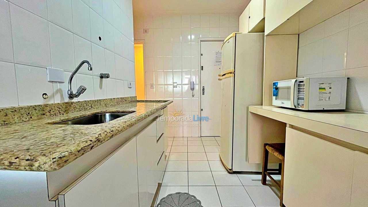 Apartment for vacation rental in Guarujá (Pitangueiras)