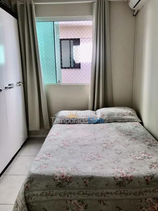 Apartamento para alquiler de vacaciones em Itapema (Meia Praia)