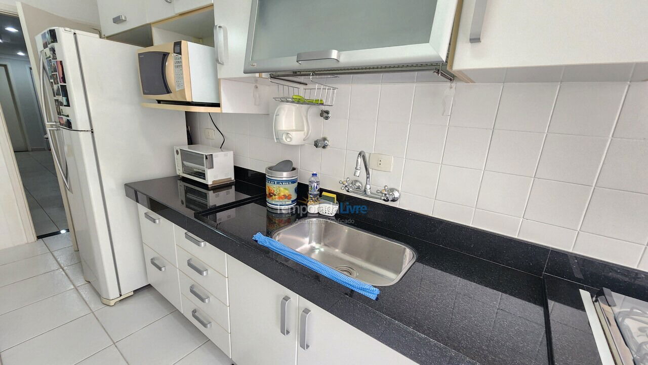 Apartment for vacation rental in Guarujá (Astúrias)