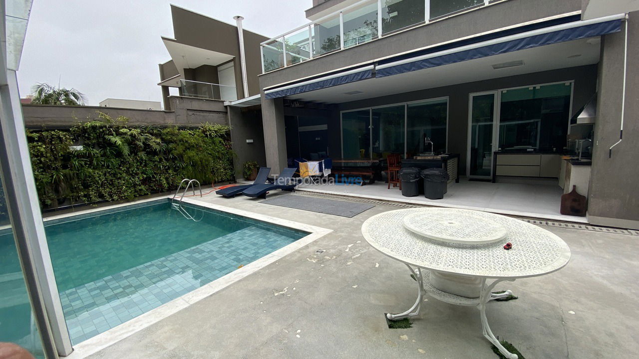 Casa para alquiler de vacaciones em Bertioga (Riviera de São Lourenço)