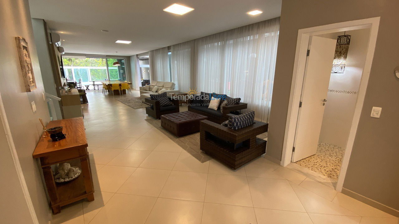 Casa para alquiler de vacaciones em Bertioga (Riviera de São Lourenço)