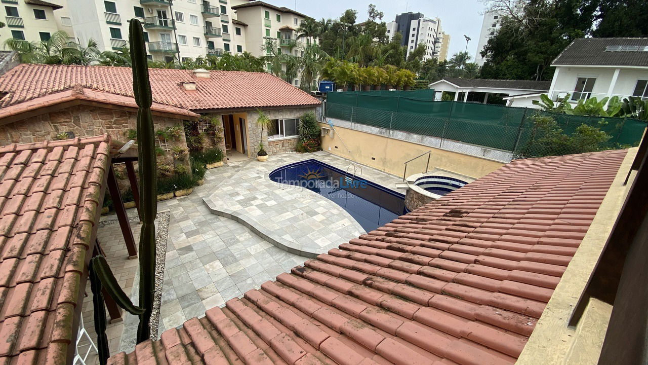 Casa para alquiler de vacaciones em Bertioga (Riviera de São Lourenço)