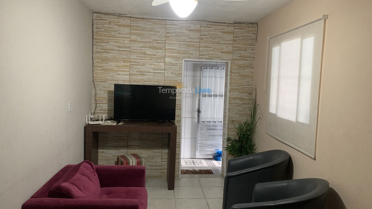 Casa para alquiler de vacaciones em Mongaguá (Agenor de Campos)