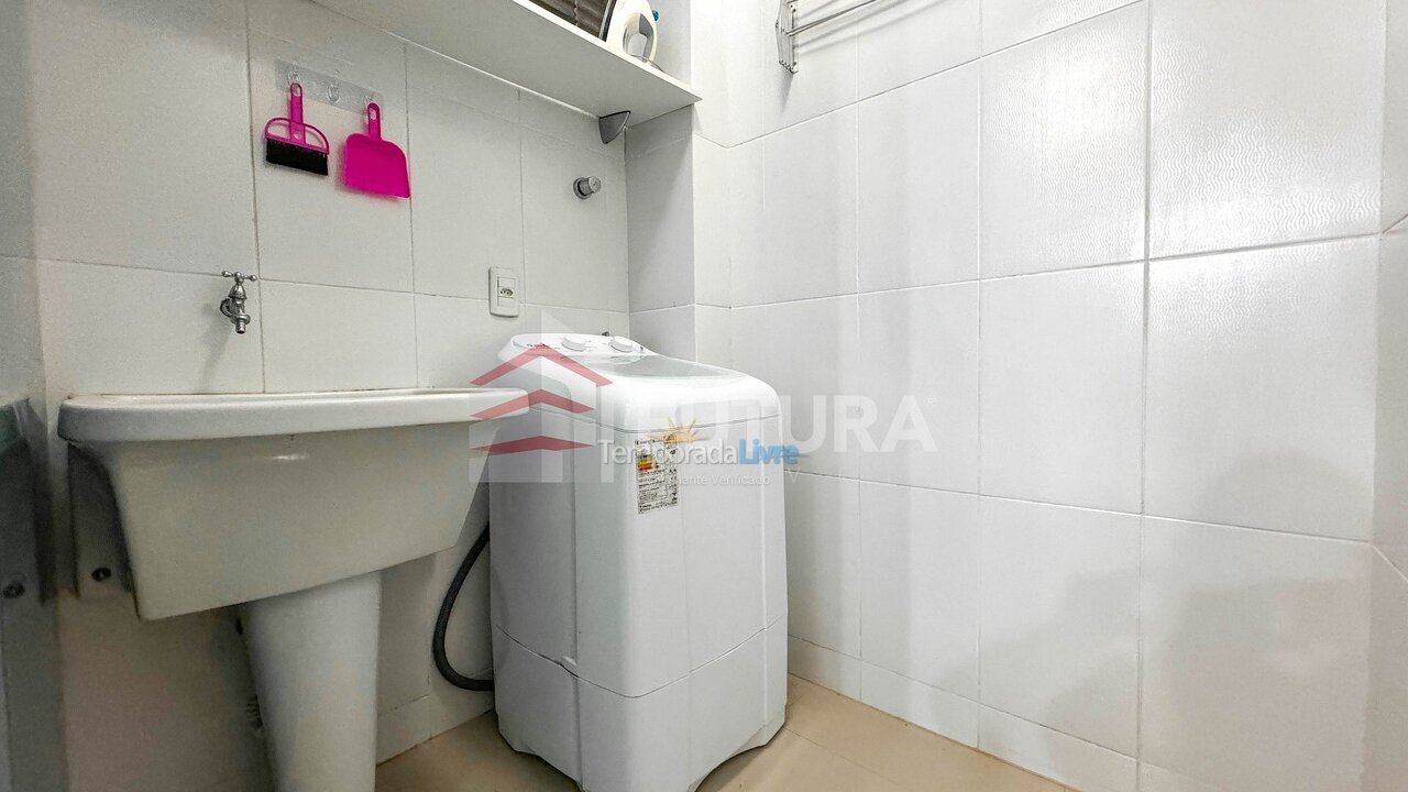 Apartamento para aluguel de temporada em Bombinhas (Praia de Bombas)