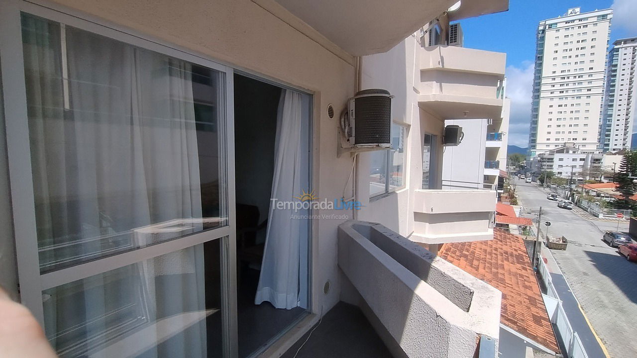 Apartment for vacation rental in Itapema (Meia Praia)