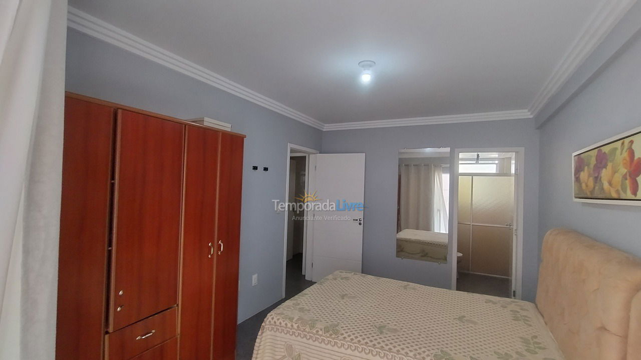 Apartment for vacation rental in Itapema (Meia Praia)