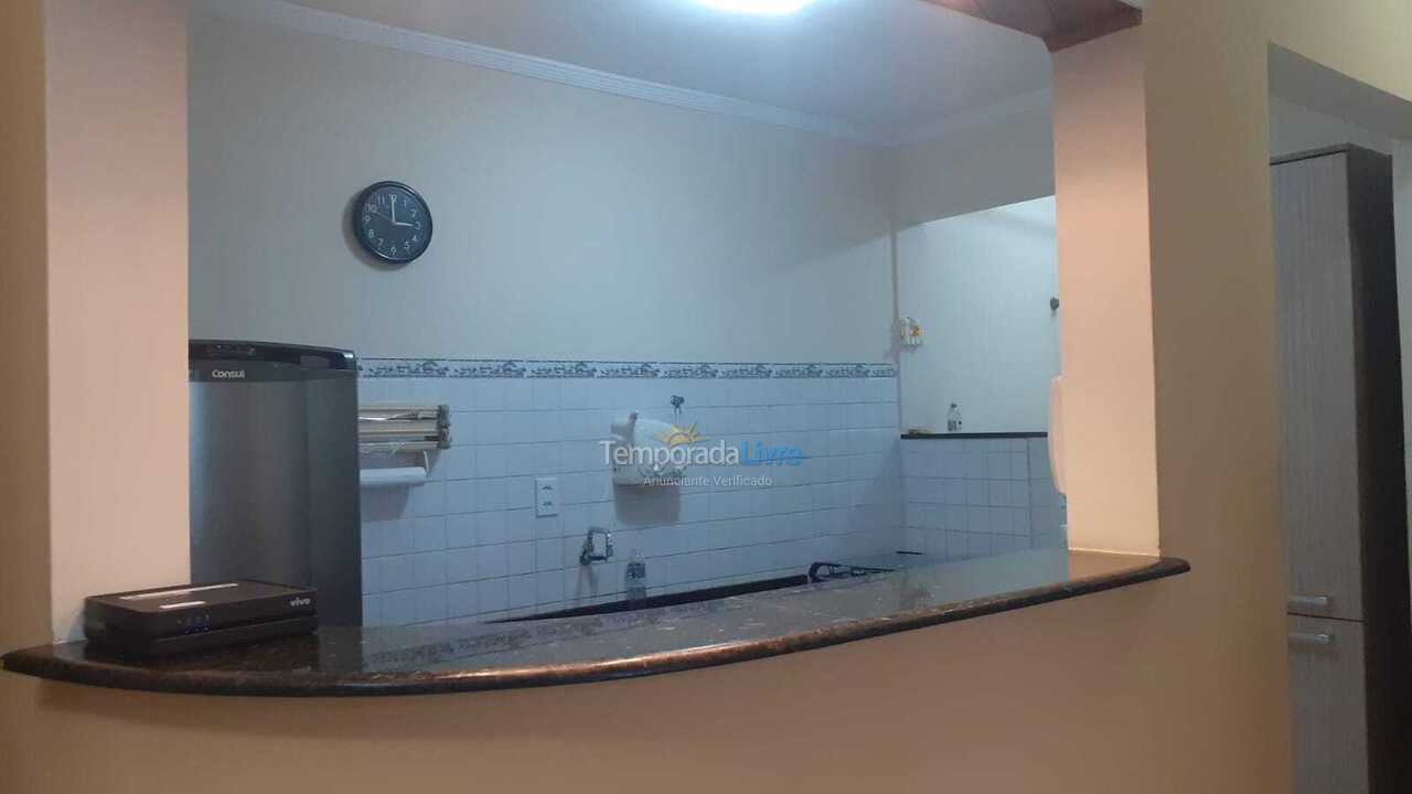 Apartamento para aluguel de temporada em Praia Grande (Guilhermina)