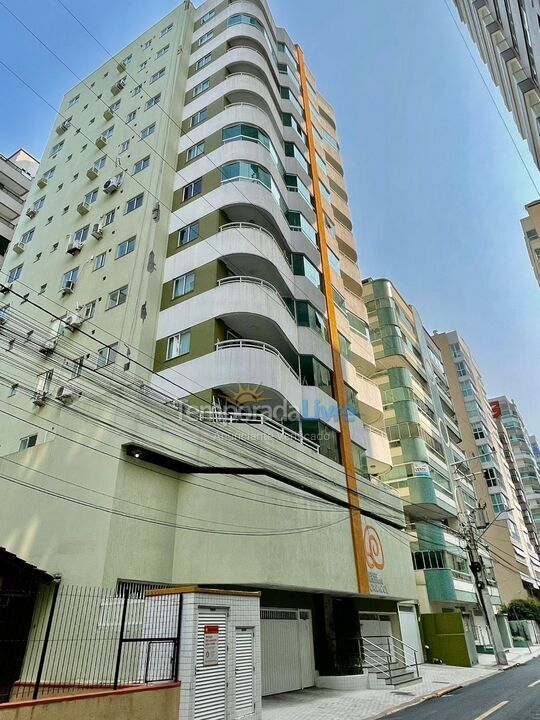 Apartamento para aluguel de temporada em Itapema (Meia Praia)