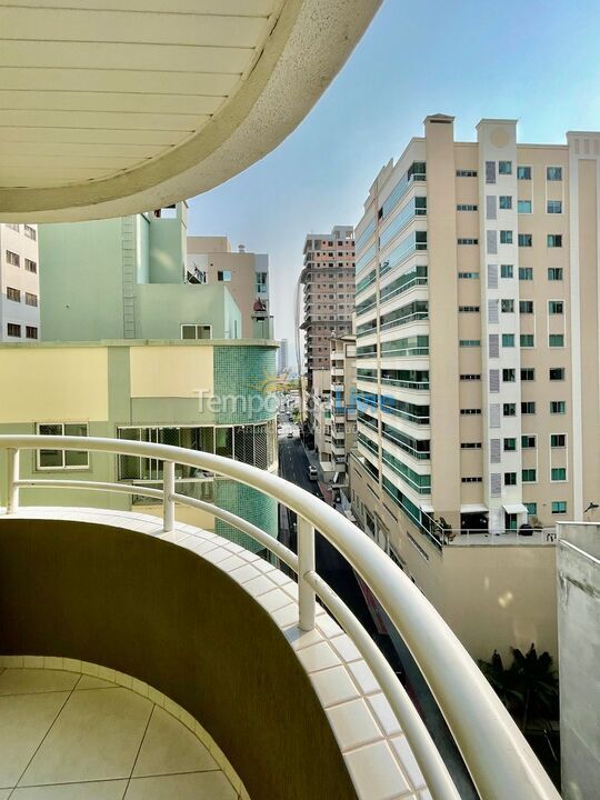 Apartamento para aluguel de temporada em Itapema (Meia Praia)