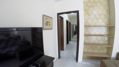 Beautiful house 100 meters from the beach and general commerce