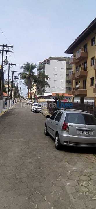 Apartamento para aluguel de temporada em Ubatuba (Praia Grande)