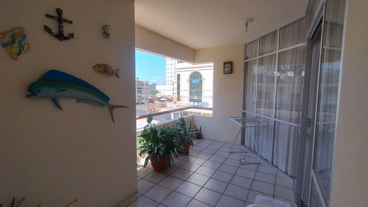 Apartment for vacation rental in Itapema (Meia Praia)