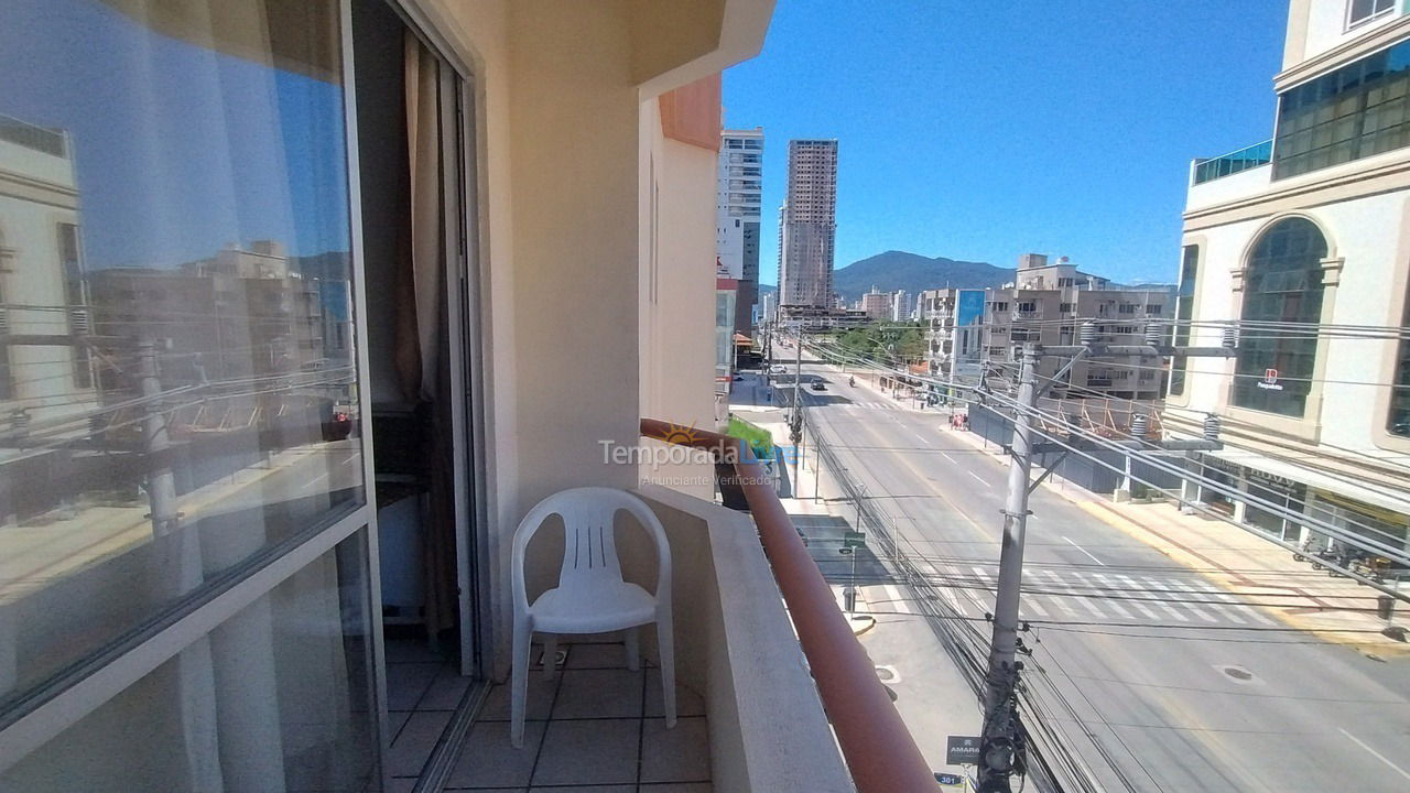 Apartment for vacation rental in Itapema (Meia Praia)