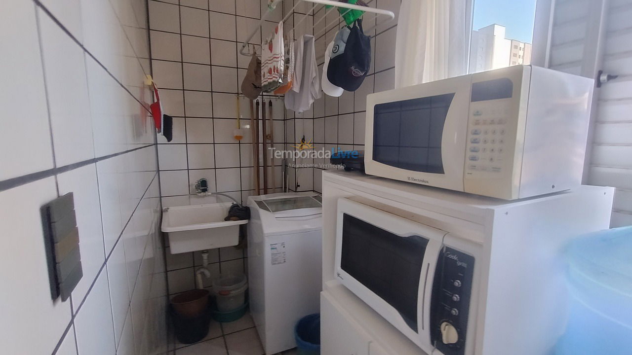 Apartamento para aluguel de temporada em Itapema (Meia Praia)