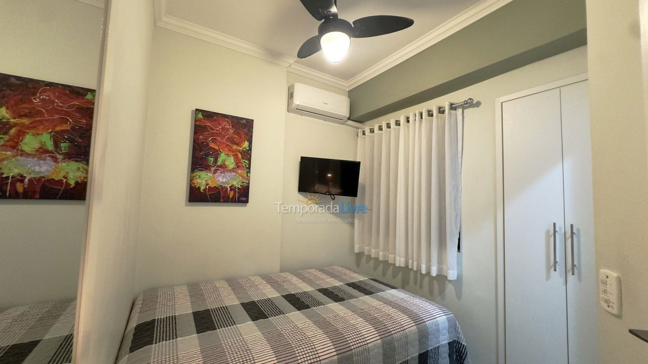 Apartamento para aluguel de temporada em Guarujá (Enseada)