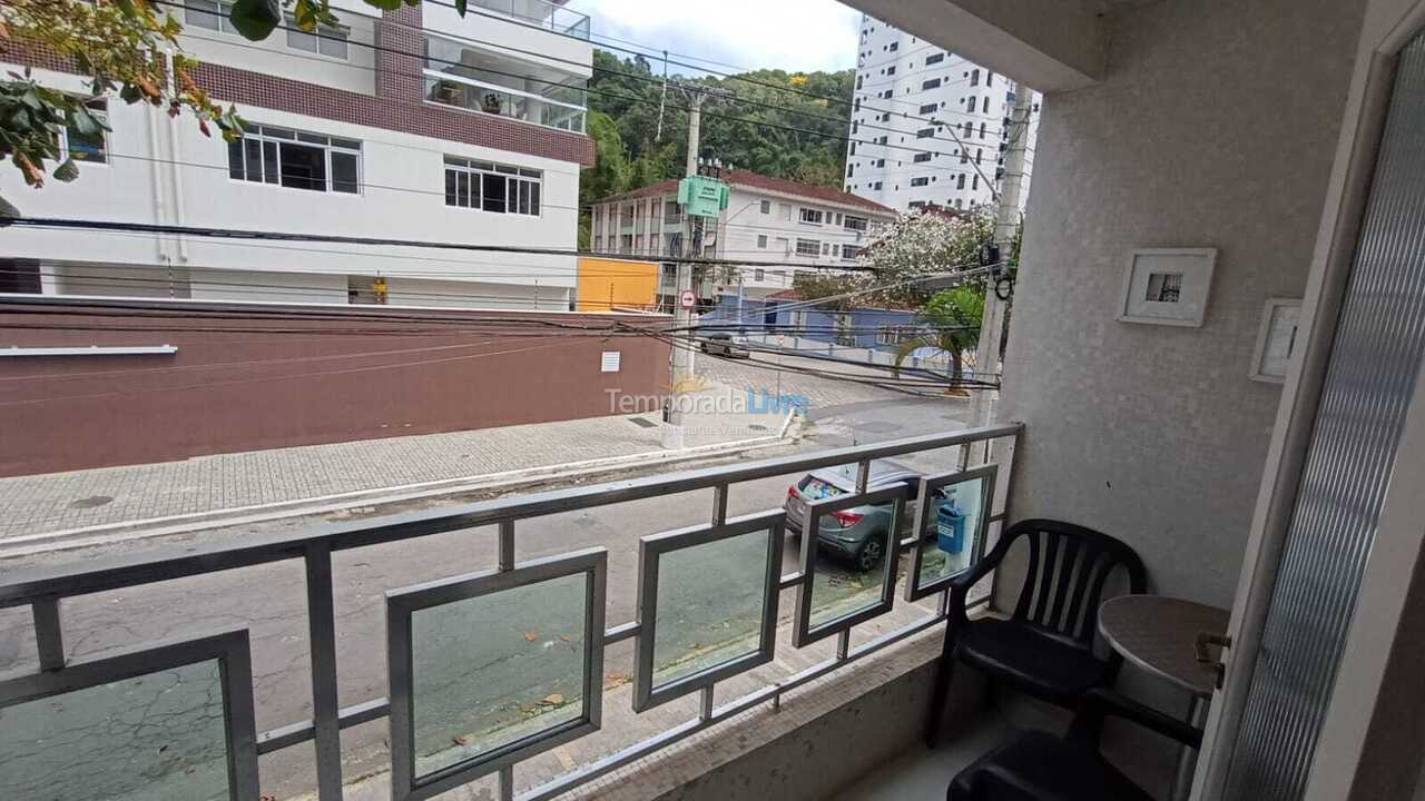 Apartamento para aluguel de temporada em Guarujá (Pitangueiras)