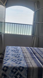 Apartamento pé na areia com uma vista deslumbrante para o mar