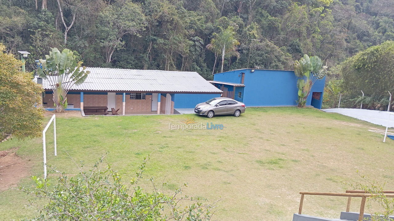 Ranch for vacation rental in Mairiporã (Estrada Municipal Mairiporã Sp Brasil)
