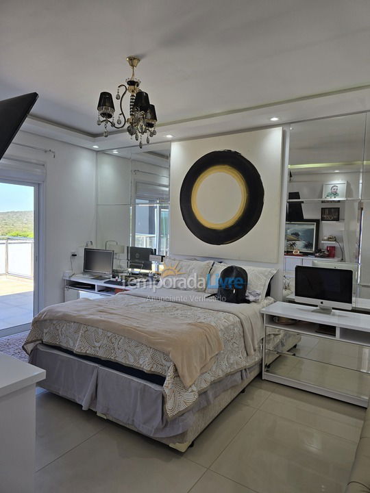 Casa para alquiler de vacaciones em Paranapanema (Riviera de Santa Cristina Xiii)