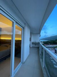 Wonderful apartment with 2 bedrooms, 1 of which is a suite.