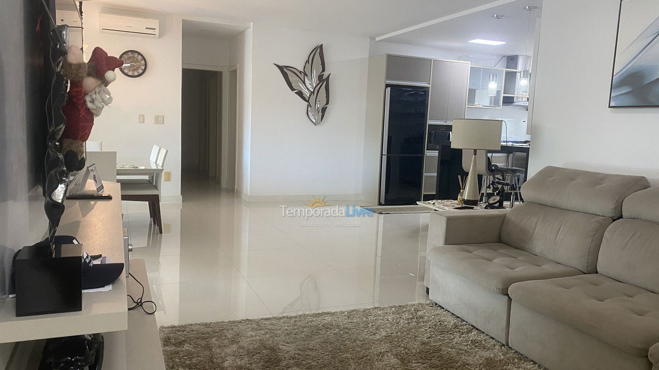 Apartamento para alquiler de vacaciones em Itapema (Meia Praia)