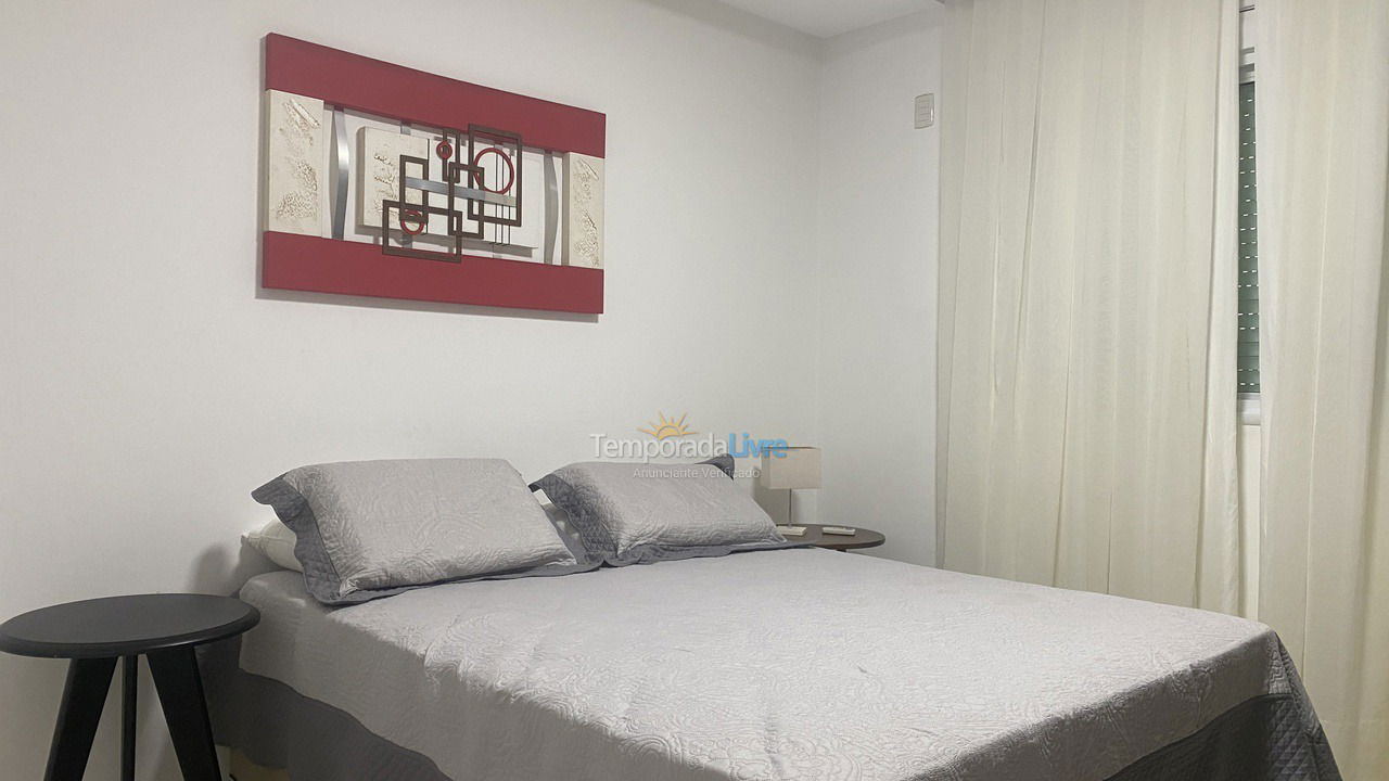 Apartamento para alquiler de vacaciones em Itapema (Meia Praia)